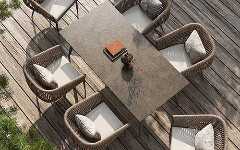 6-seater outdoor leisure dining table and chairs